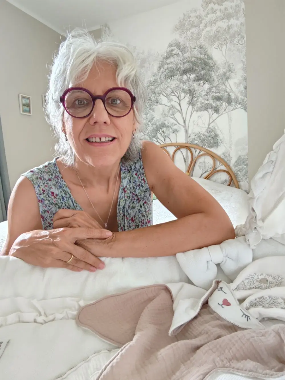 Annick, créatrice des doudous et accessoires pour bébés Cœur de Pinpin